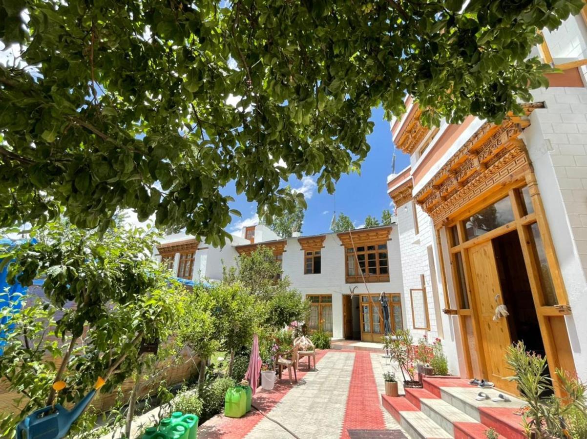 Jimmy'S Homestay Leh Exterior foto